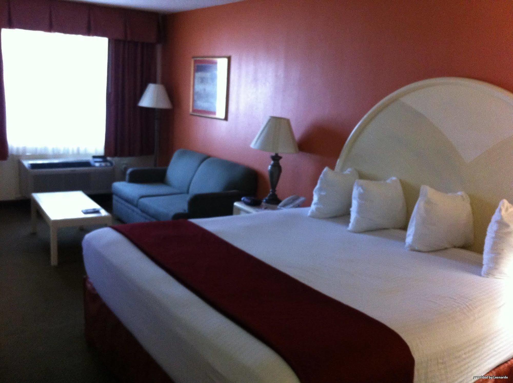 Best Western Airport Inn Pearl Esterno foto