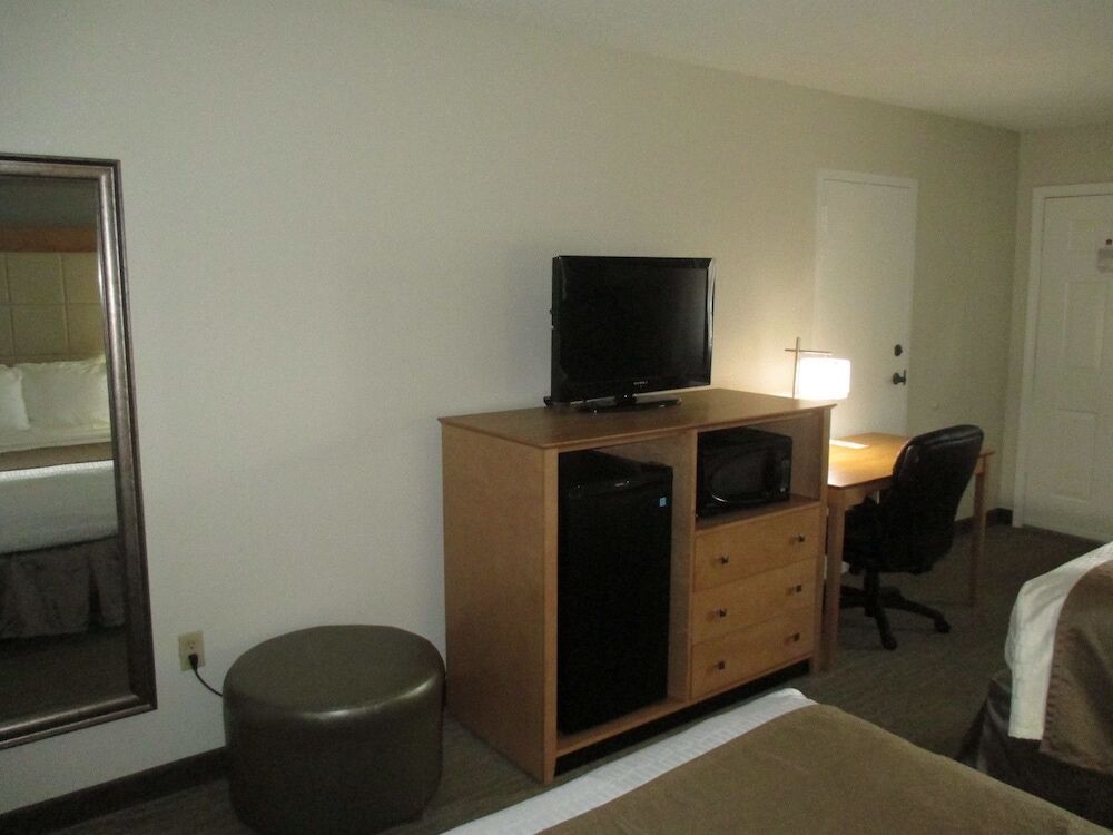 Best Western Airport Inn Pearl Esterno foto